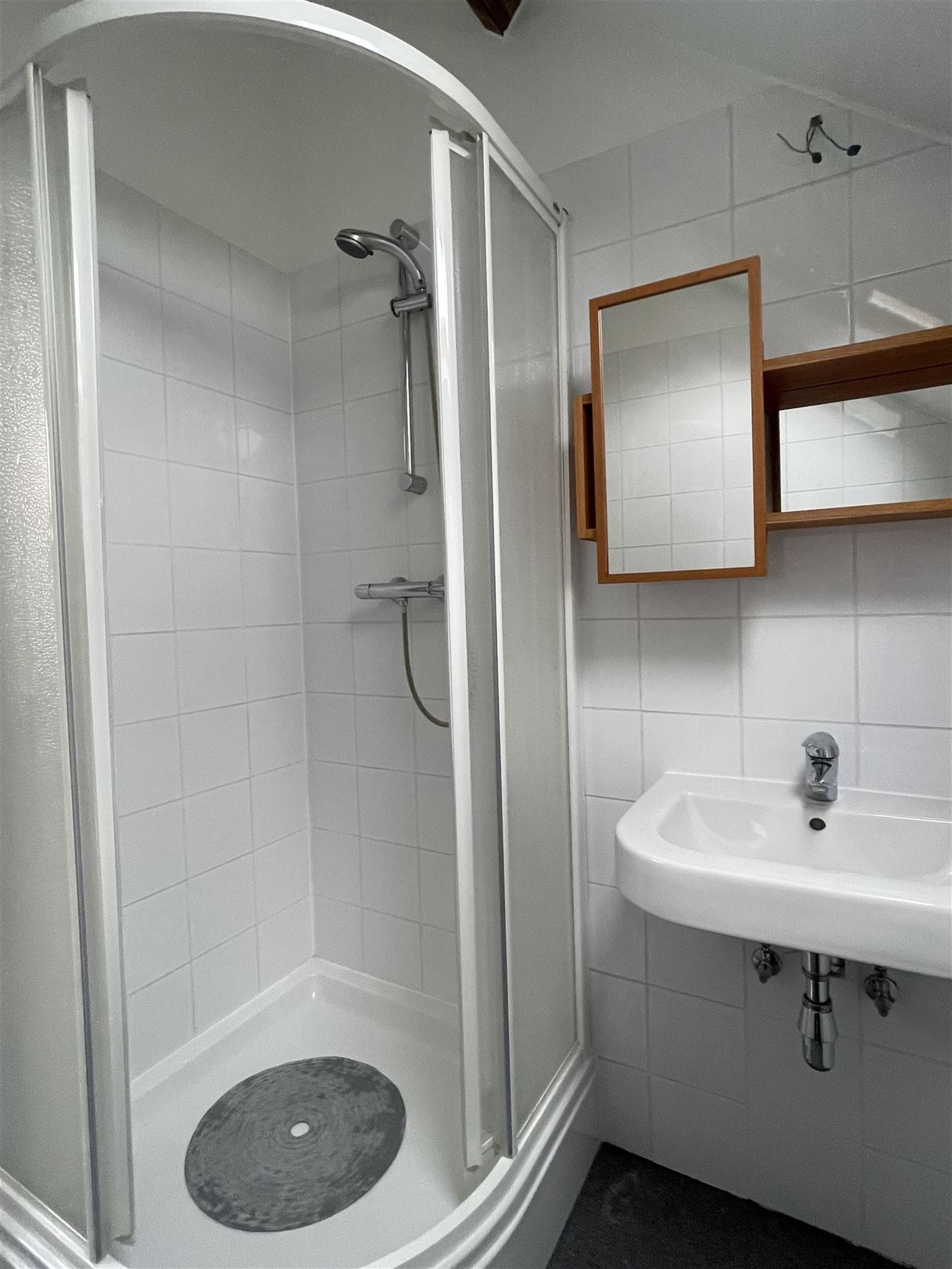 FOTO’S 18 : Woning te 1650 BEERSEL (België) - Prijs &euro;&nbsp;1.500