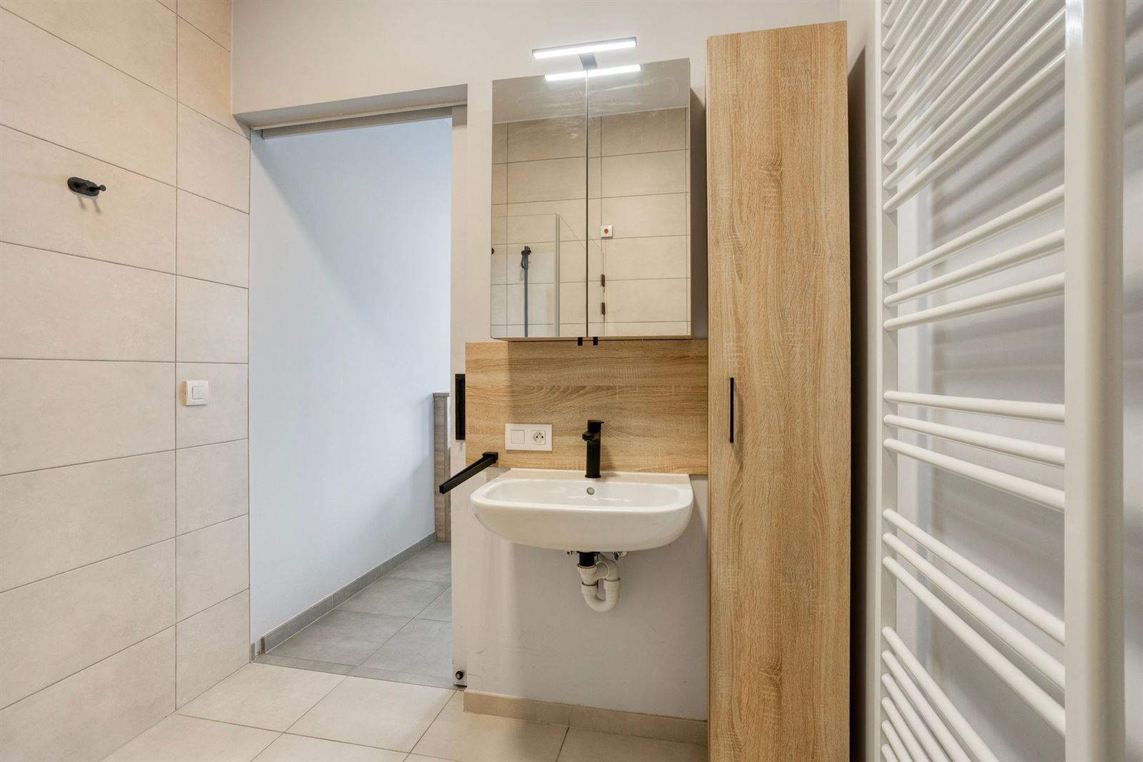 FOTO’S 14 : Appartement te 1600 SINT-PIETERS-LEEUW (België) - Prijs &euro;&nbsp;329.000