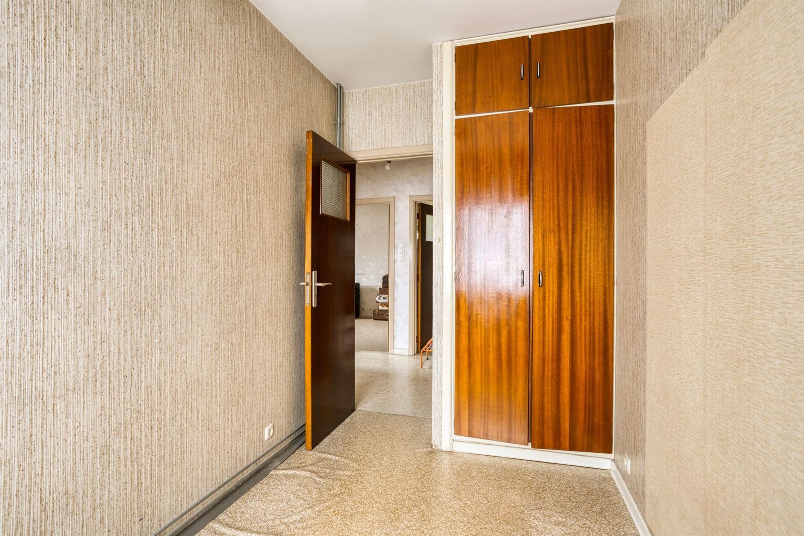 FOTO’S 22 : Villa te 1600 SINT-PIETERS-LEEUW (België) - Prijs &euro;&nbsp;498.000