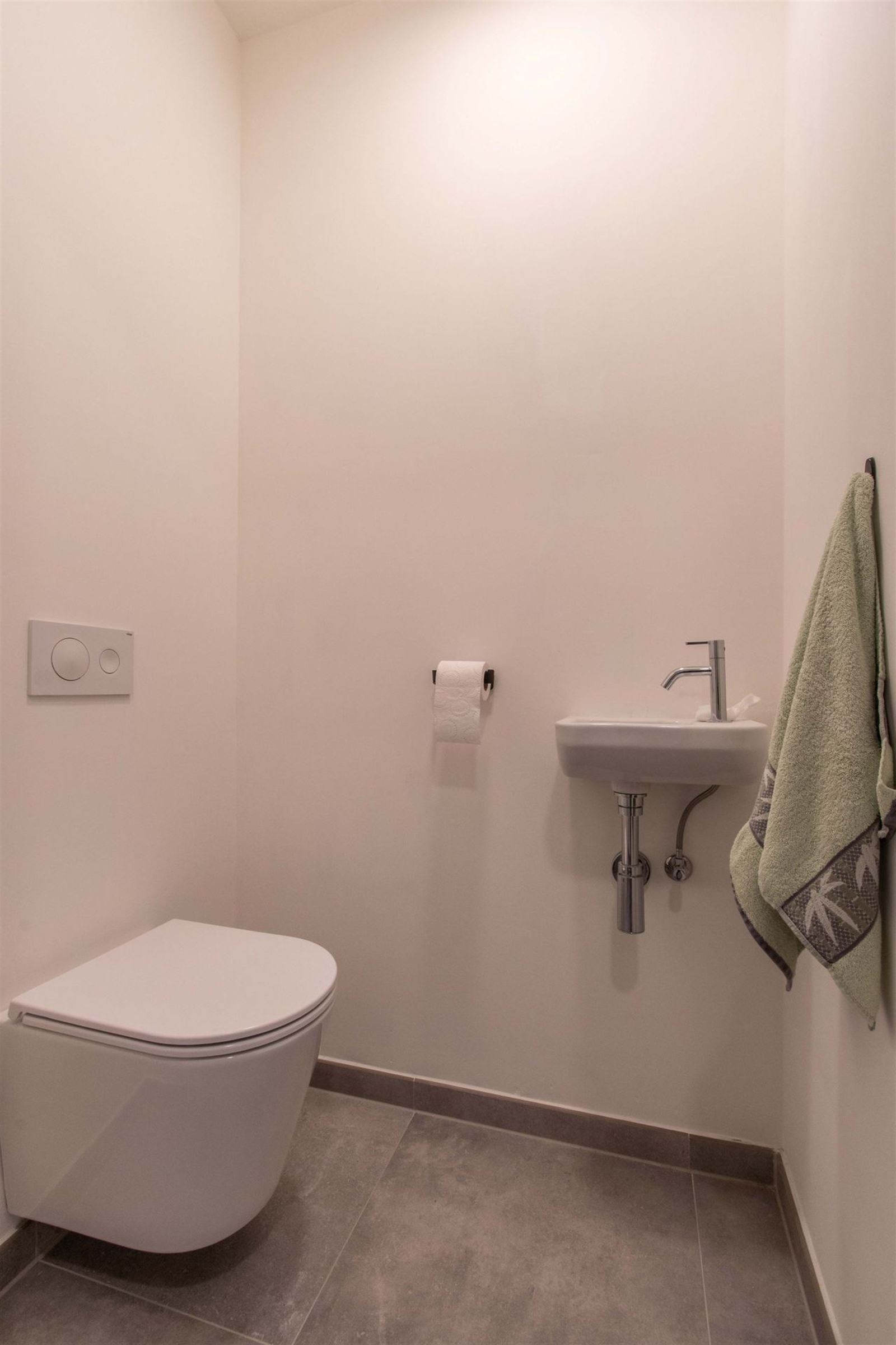 FOTO’S 15 : Appartement te 1500 HALLE (België) - Prijs &euro;&nbsp;1.490