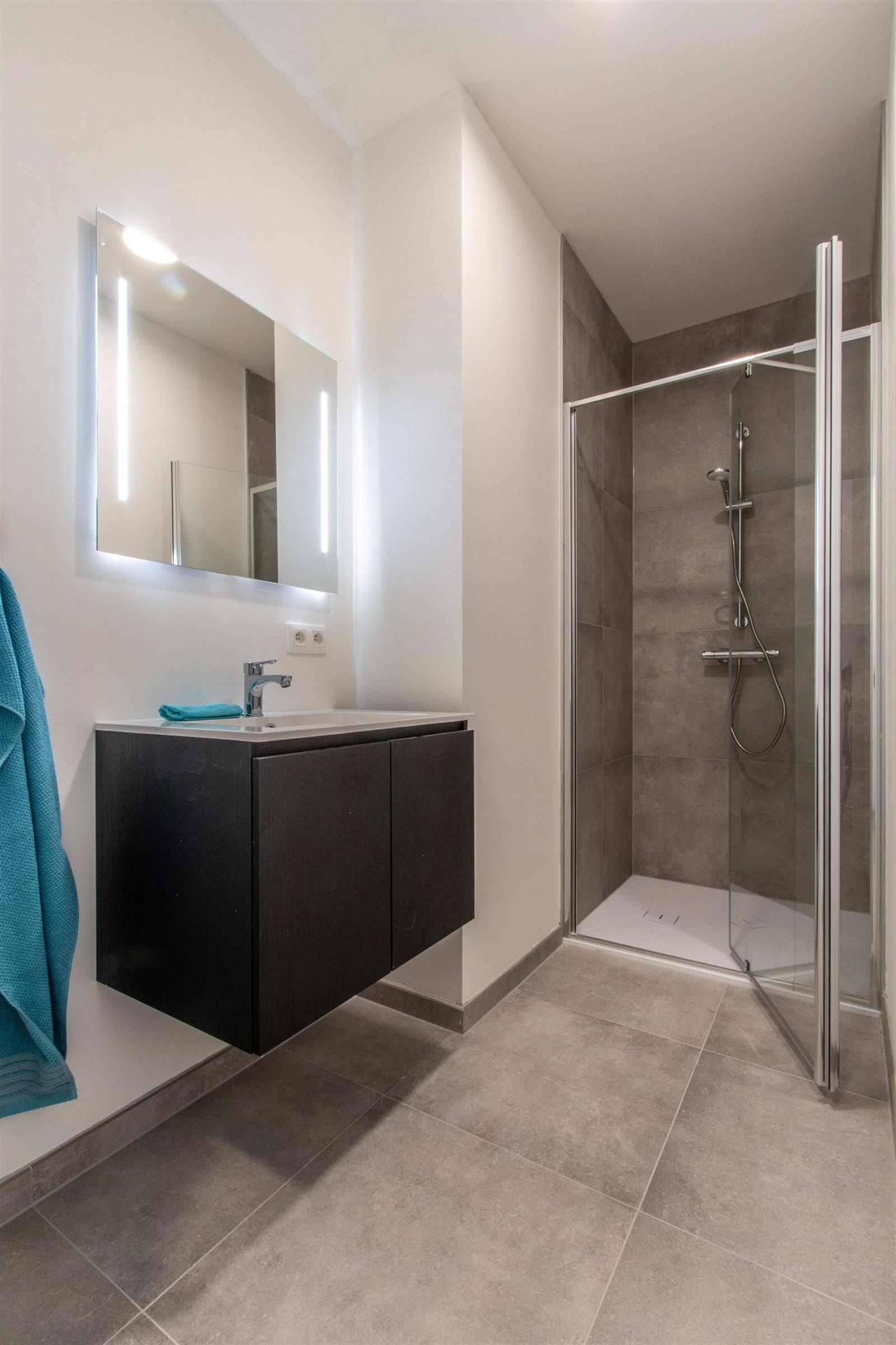 FOTO’S 17 : Appartement te 1500 HALLE (België) - Prijs &euro;&nbsp;1.490