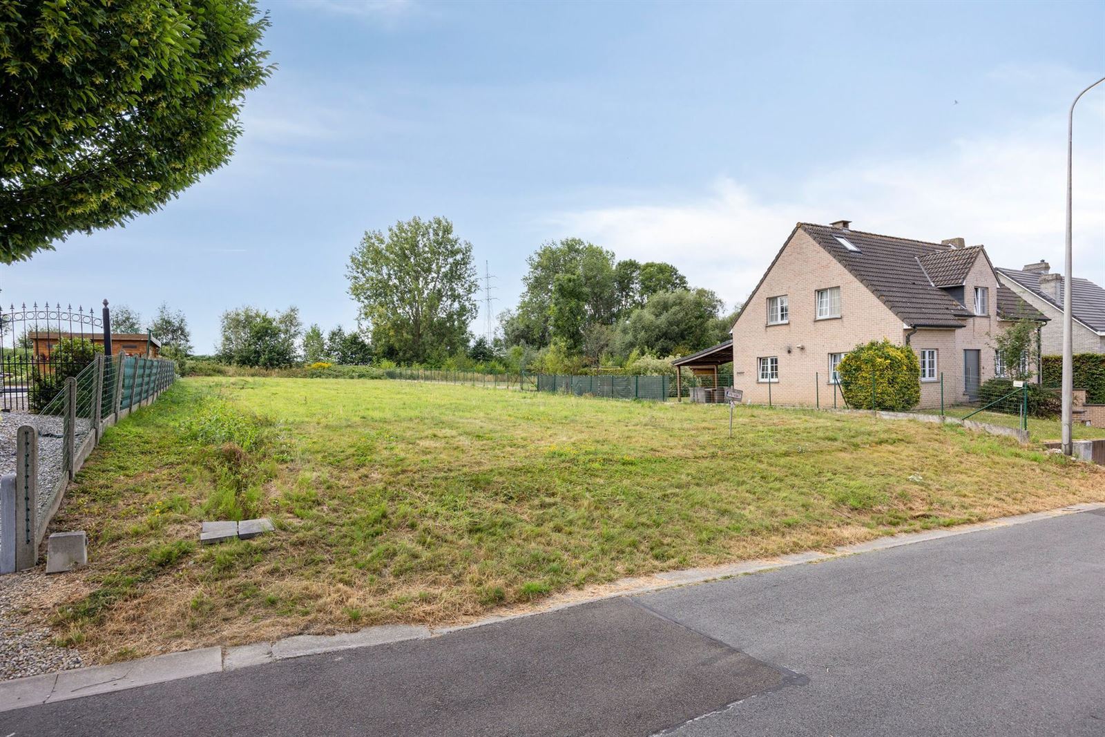 FOTO’S 4 : Bouwgrond te 1770 LIEDEKERKE (België) - Prijs &euro;&nbsp;299.000