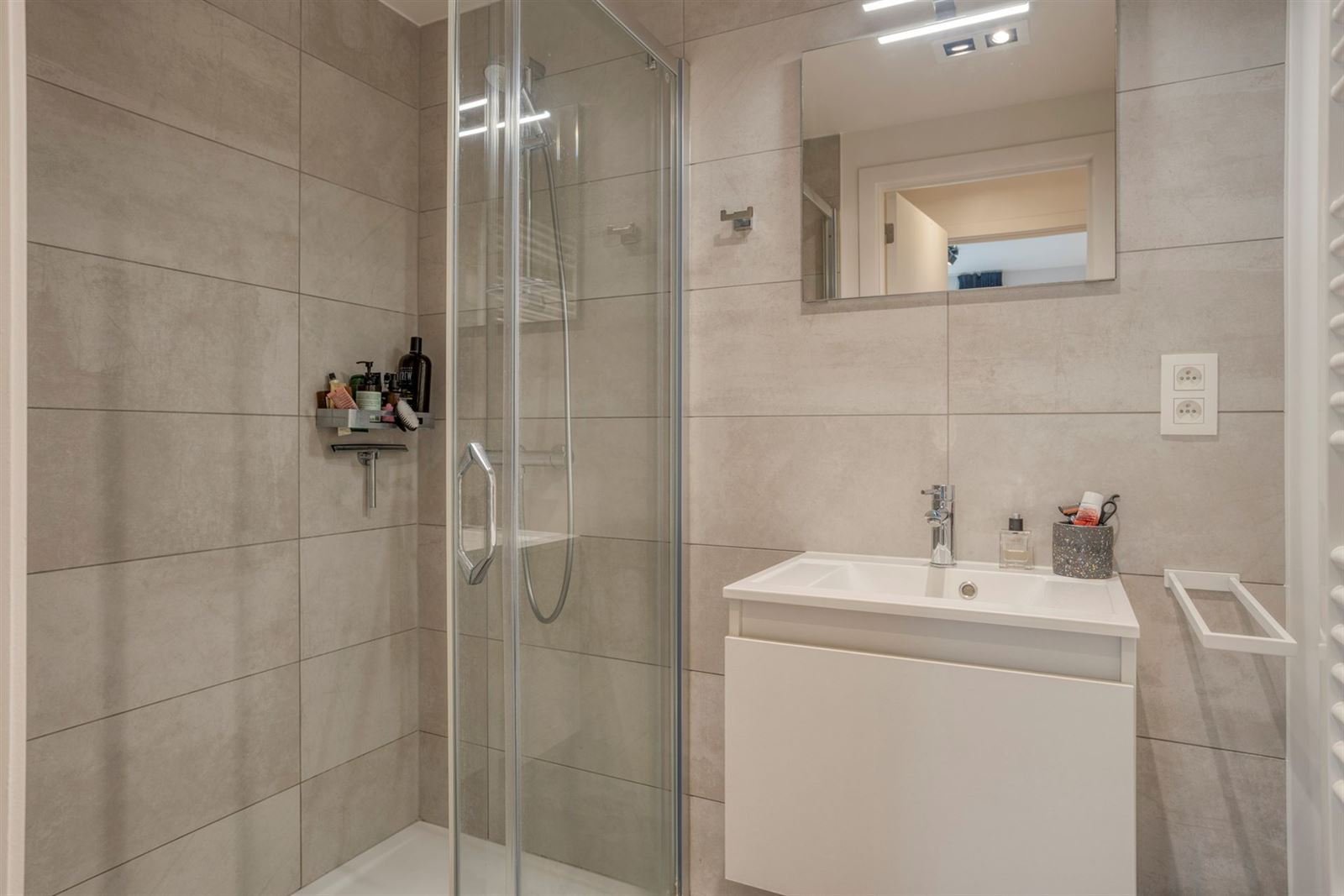 FOTO’S 24 : Appartement te 1180 UKKEL (België) - Prijs &euro;&nbsp;535.000