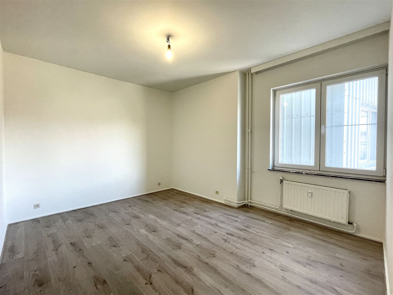 FOTO’S 3 : Appartement te 1050 ELSENE (België) - Prijs &euro;&nbsp;990
