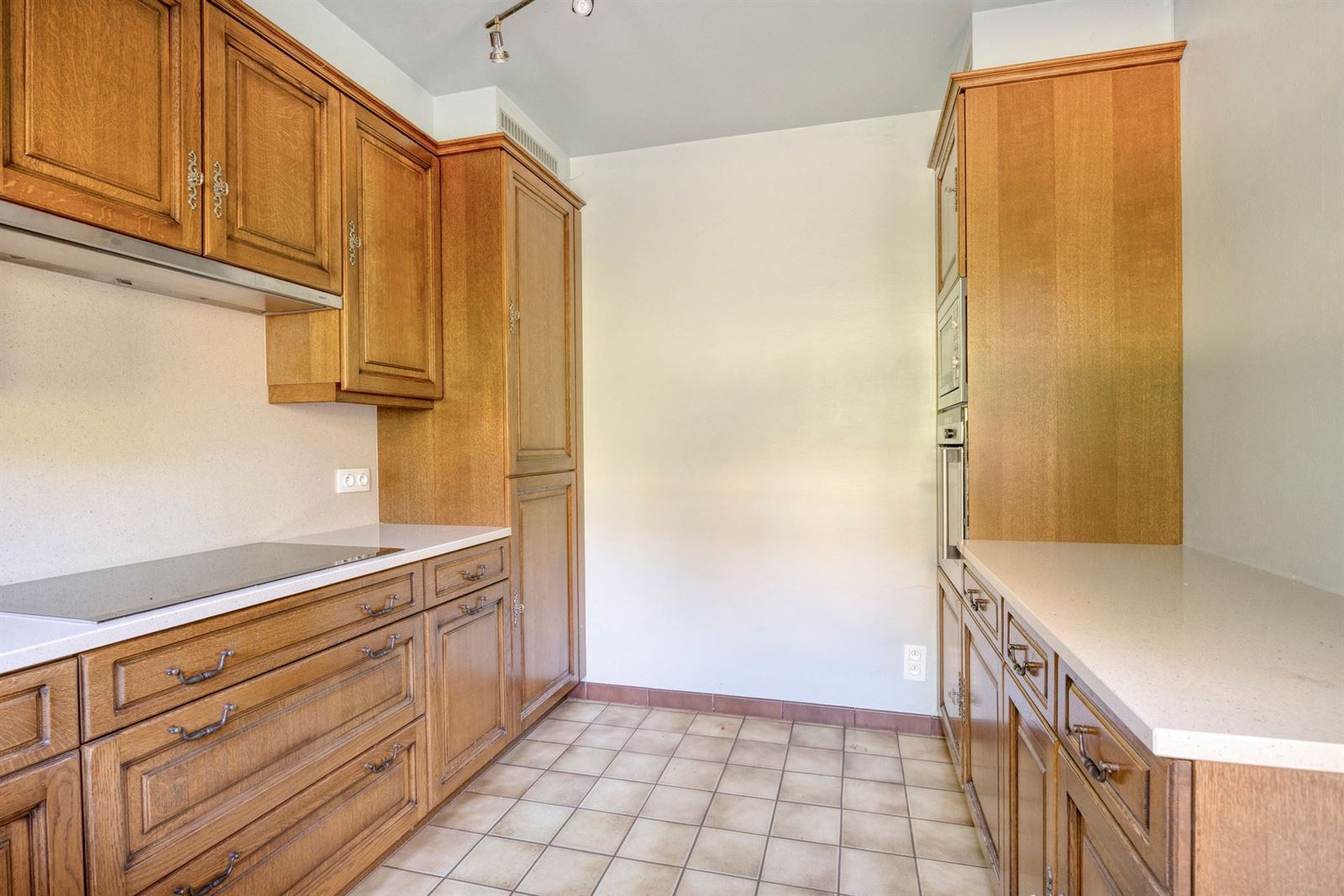 PHOTOS 6 : Villa à 1640 RHODE-SAINT-GENESE (Belgique) - Prix 460.000 &euro;