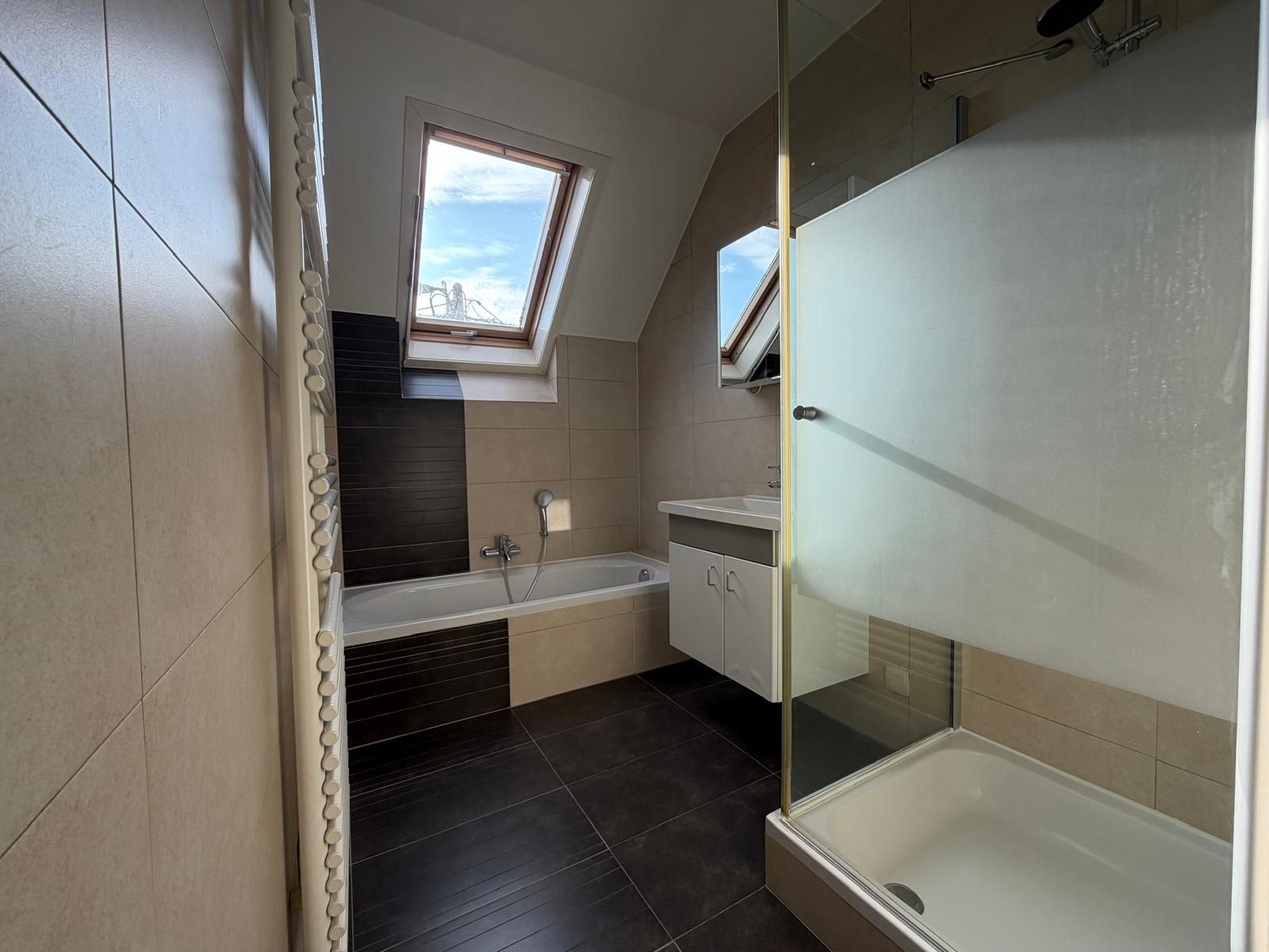 PHOTOS 11 : Appartement à 1755 PAJOTTEGEM (Belgique) - Prix 1.150 &euro;