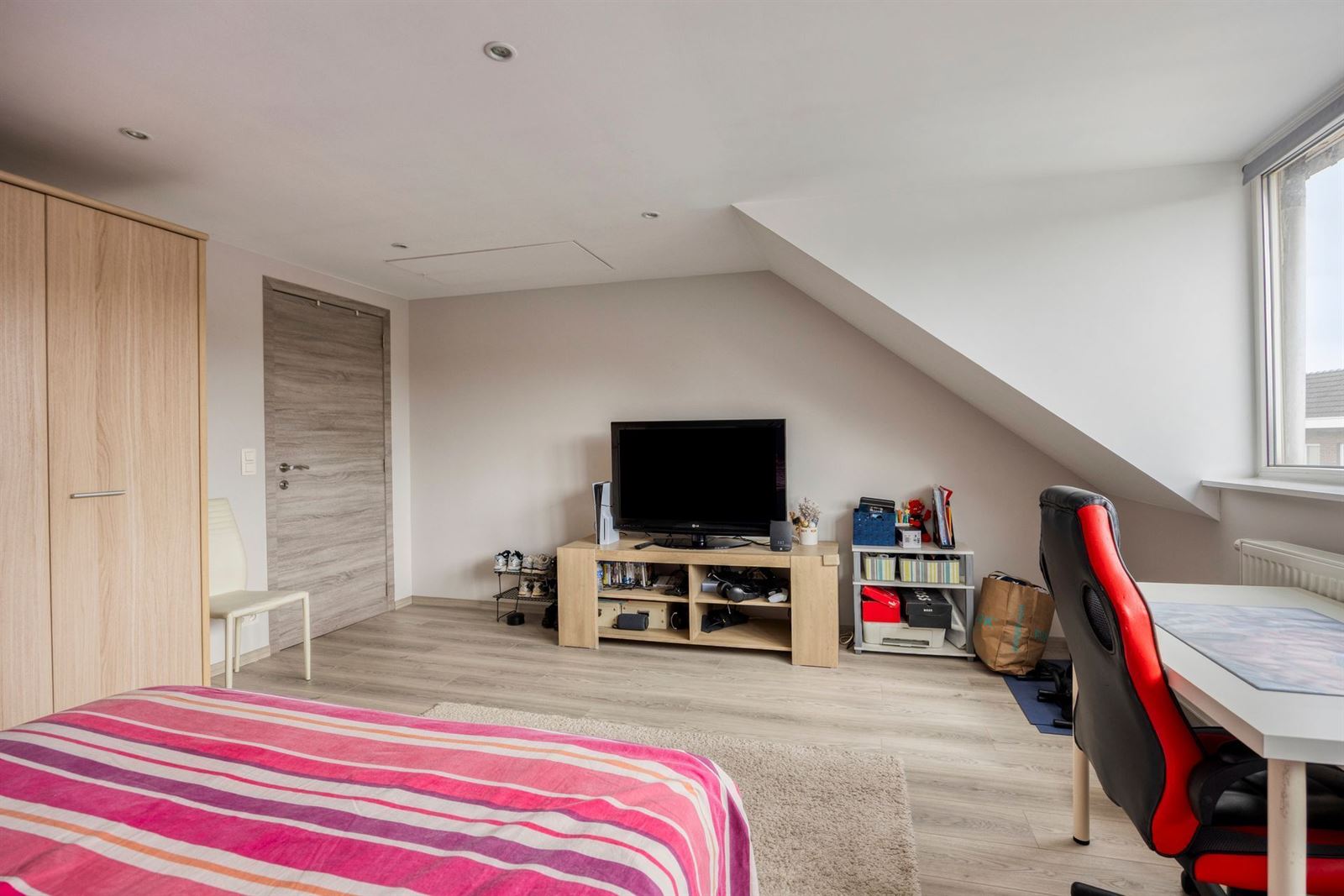 FOTO’S 25 : Woning te 1601 RUISBROEK (België) - Prijs &euro;&nbsp;399.000