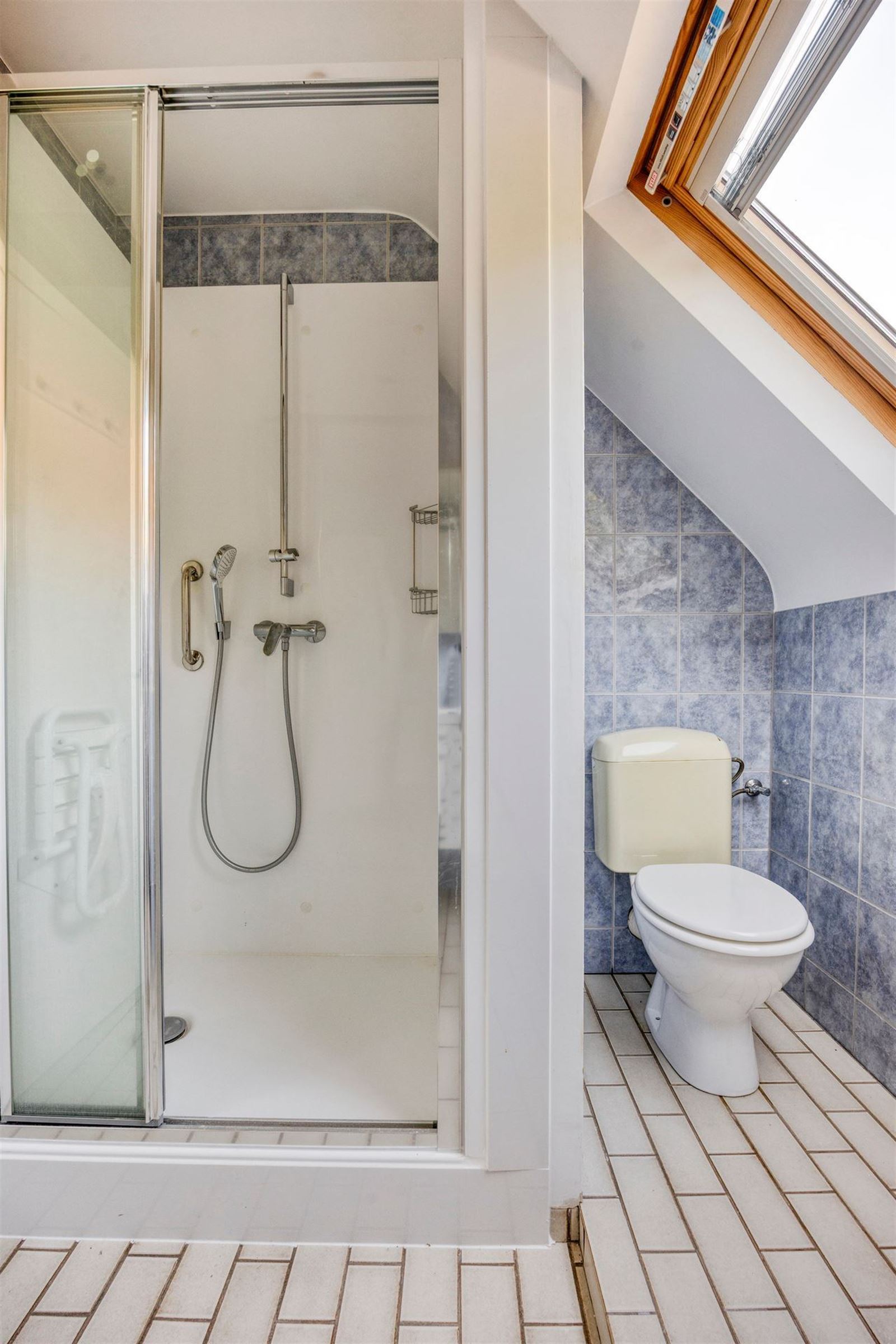PHOTOS 15 : Villa à 1640 RHODE-SAINT-GENESE (Belgique) - Prix 460.000 &euro;