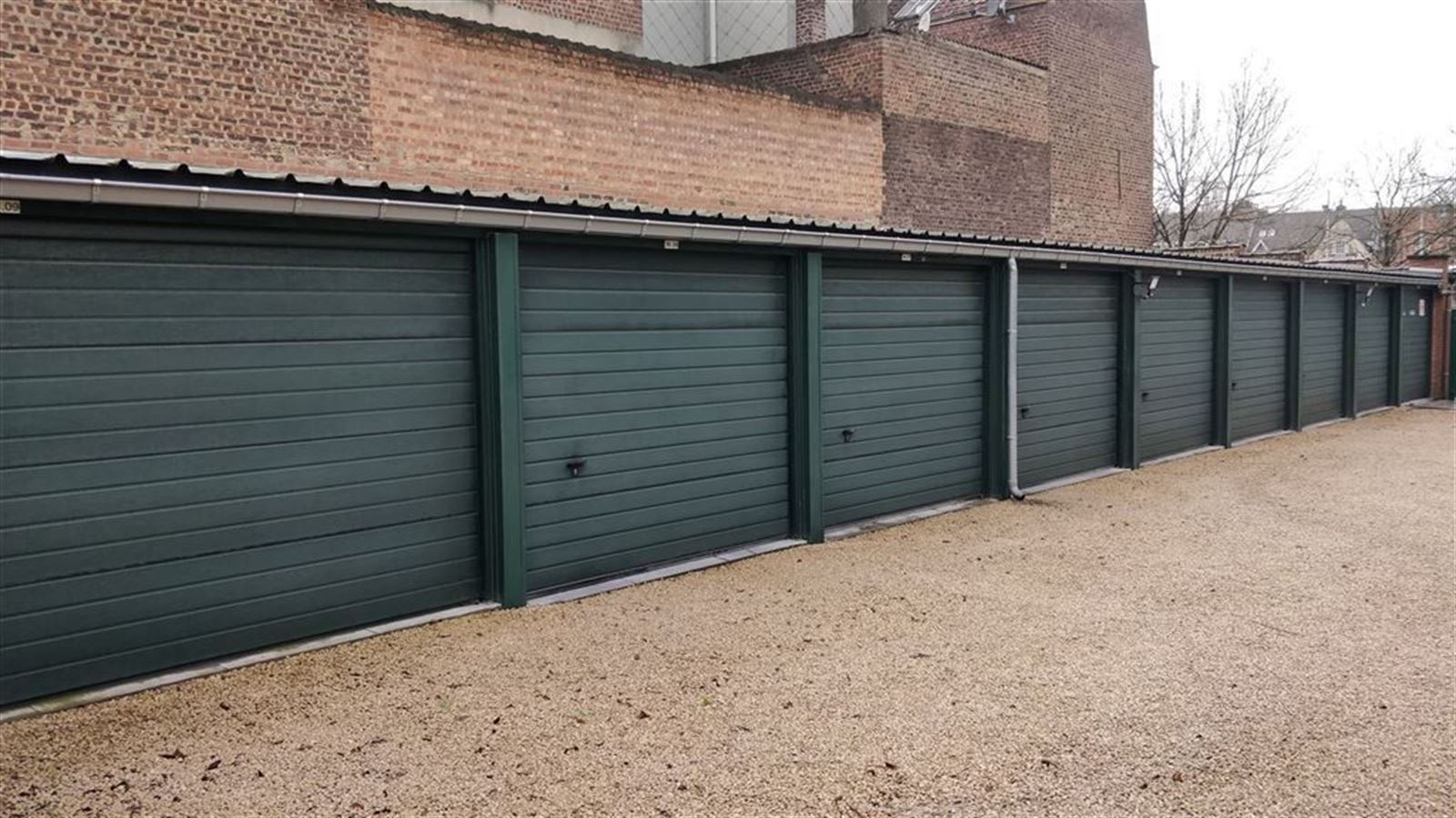 FOTO’S 2 : Garages te 1500 HALLE (België) - Prijs &euro;&nbsp;125