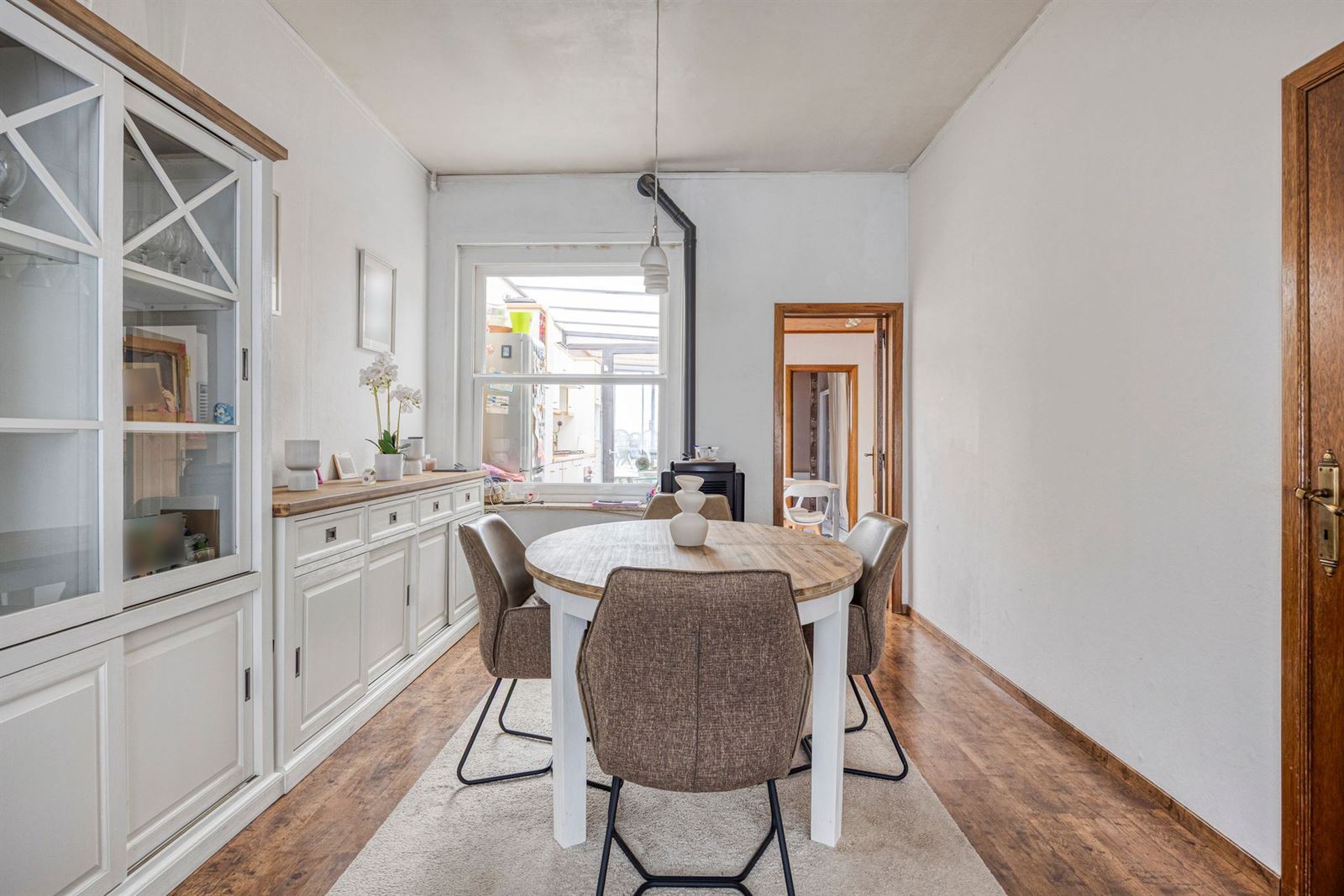 FOTO’S 7 : Woning te 1600 SINT-PIETERS-LEEUW (België) - Prijs &euro;&nbsp;399.000