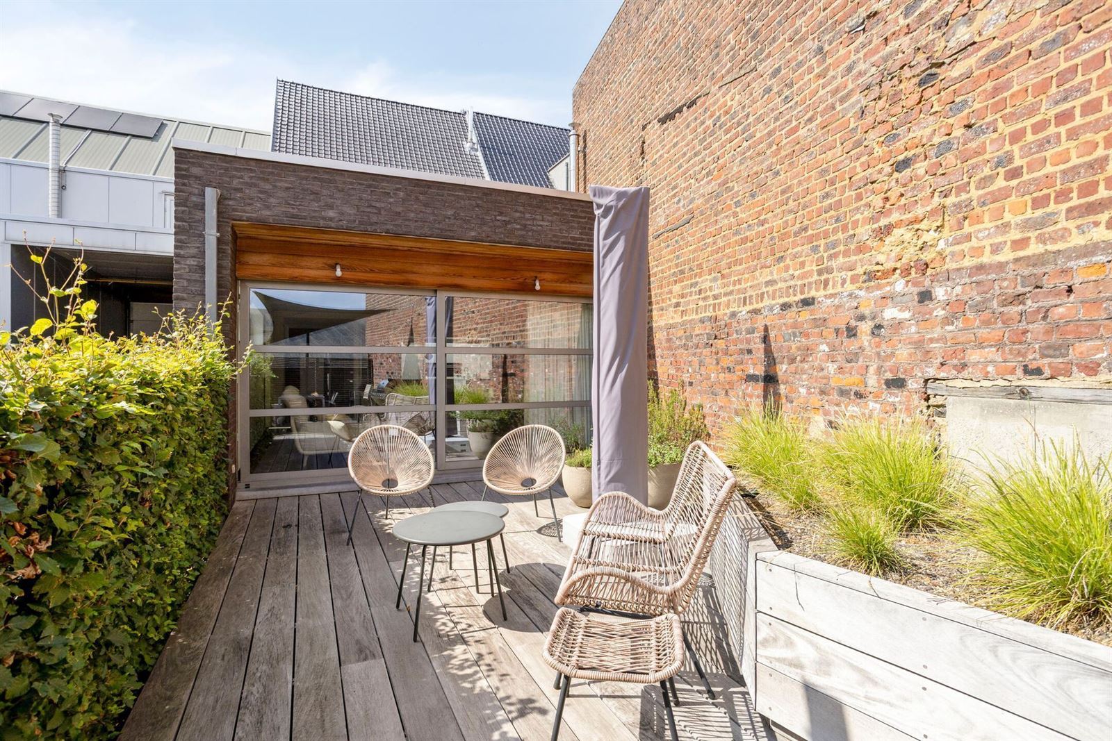 FOTO’S 17 : Kantoor met woning te 1500 HALLE (België) - Prijs &euro;&nbsp;985.000