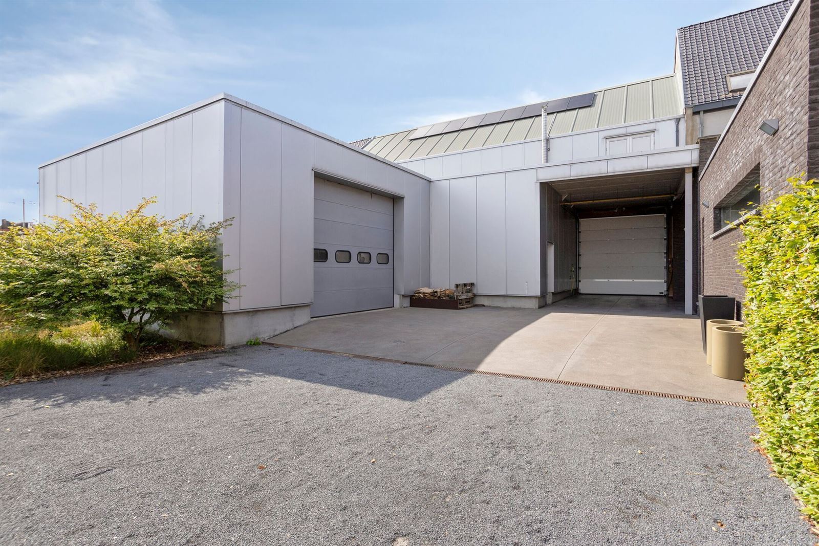 FOTO’S 28 : Kantoor met woning te 1500 HALLE (België) - Prijs &euro;&nbsp;985.000