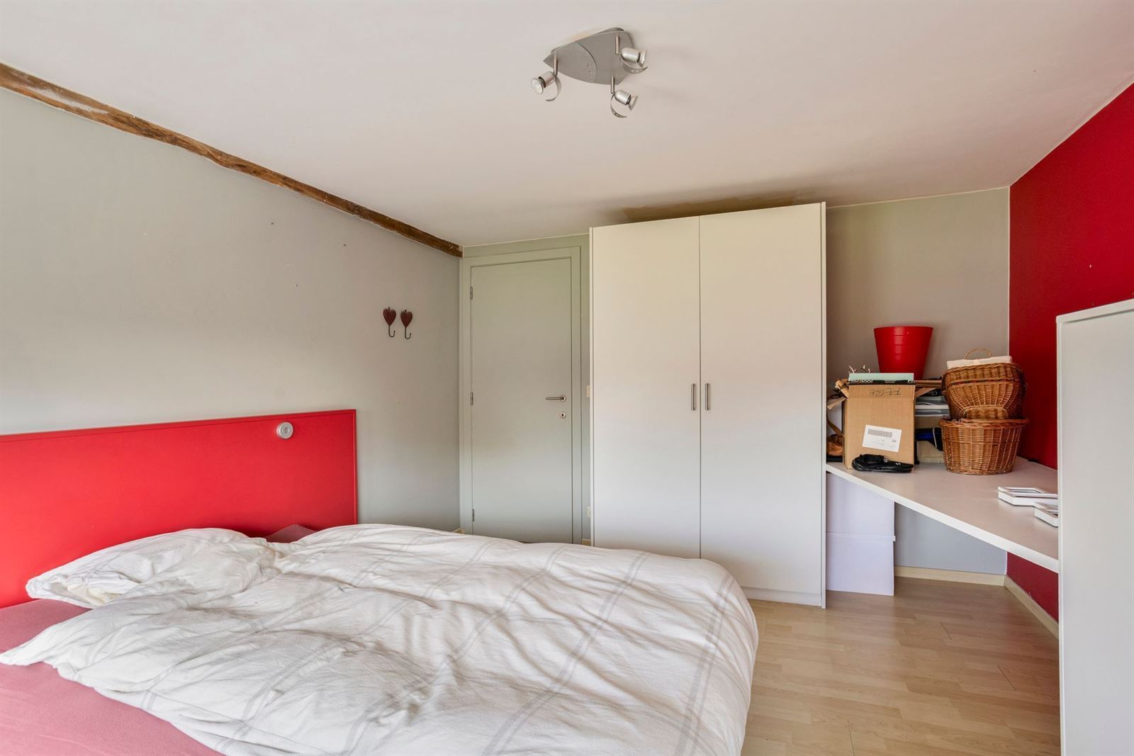 FOTO’S 24 : Kantoor met woning te 1500 HALLE (België) - Prijs &euro;&nbsp;985.000