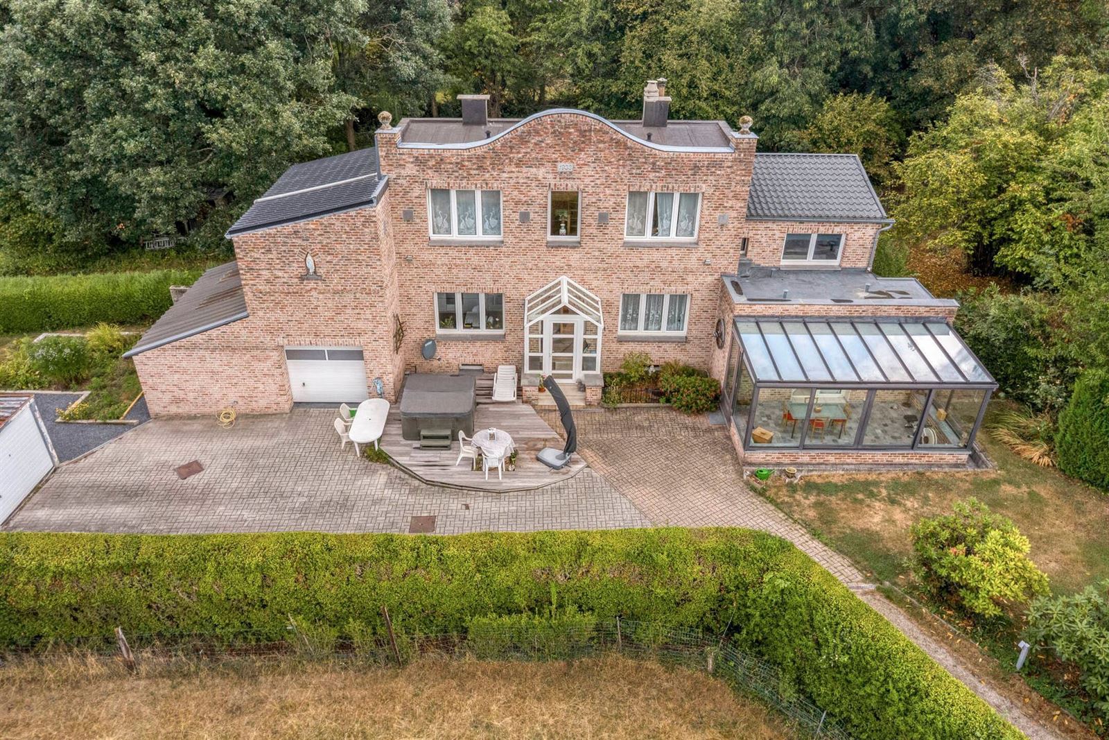 FOTO’S 24 : Woning te 1500 HALLE (België) - Prijs &euro;&nbsp;598.000