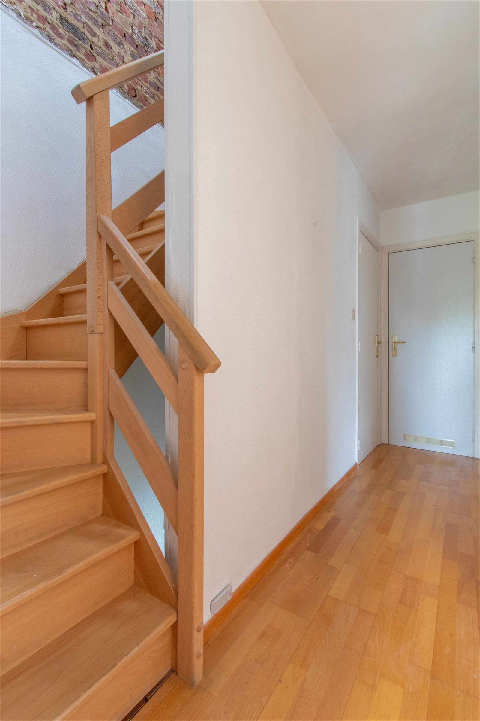 FOTO’S 12 : Woning te 1600 SINT-PIETERS-LEEUW (België) - Prijs &euro;&nbsp;1.800