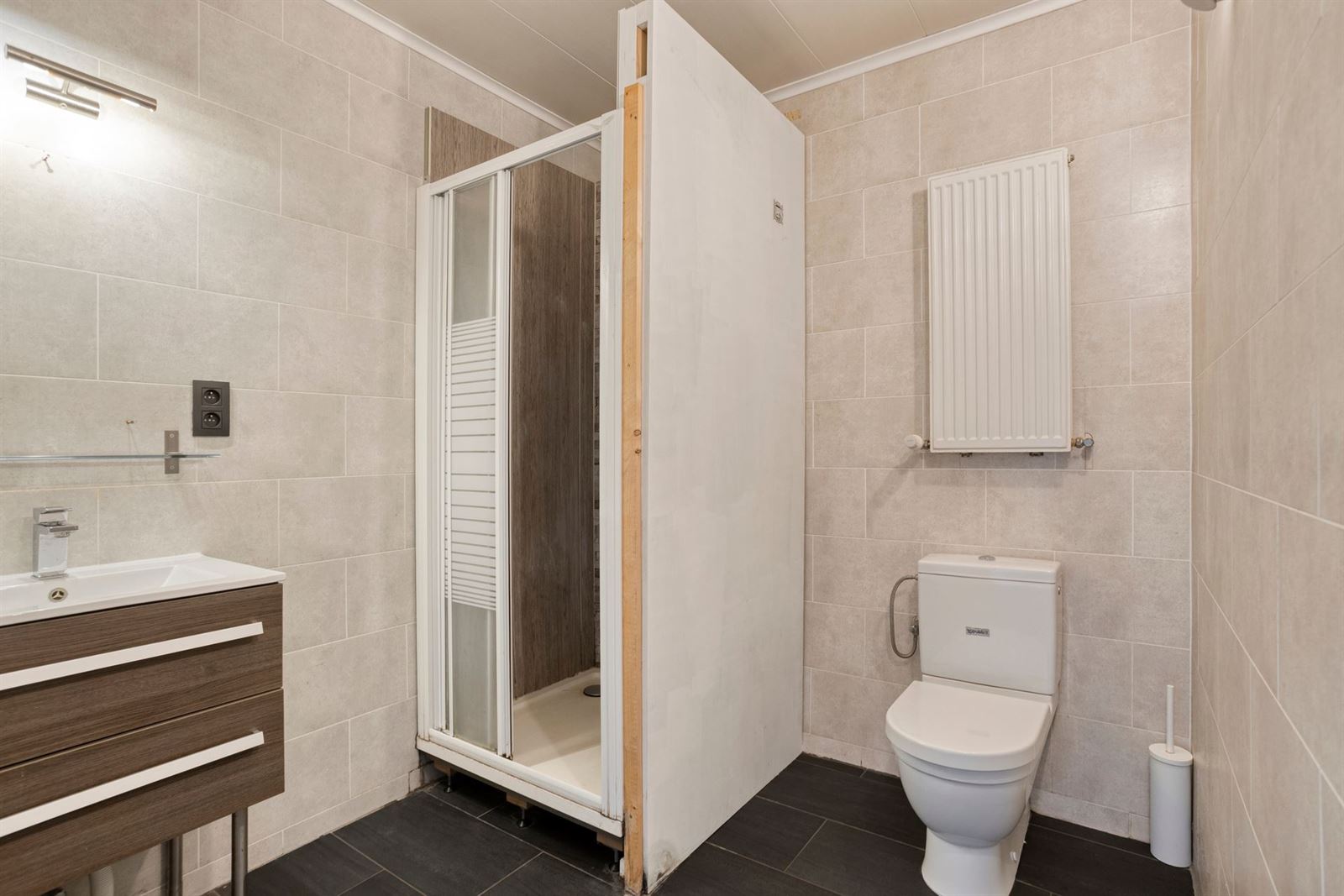 FOTO’S 8 : Rijwoning te 1500 HALLE (België) - Prijs &euro;&nbsp;199.999
