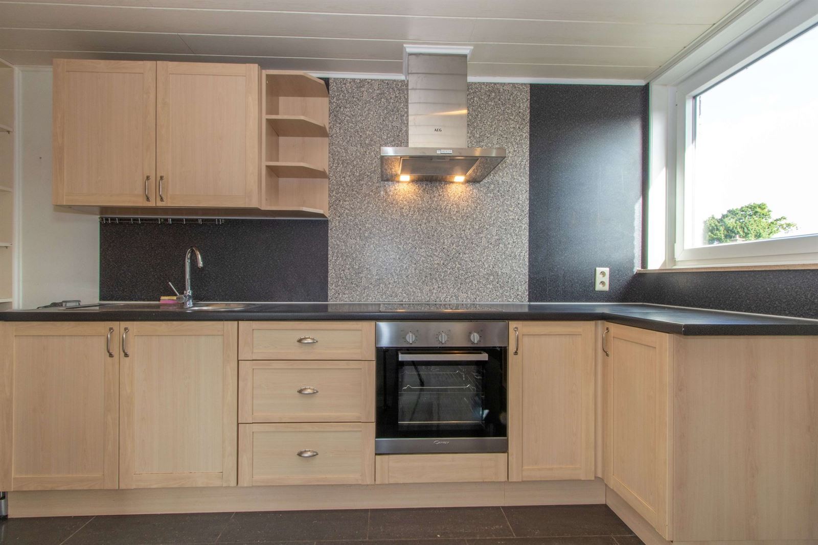 FOTO’S 4 : Appartement te 1654 HUIZINGEN (België) - Prijs &euro;&nbsp;1.100