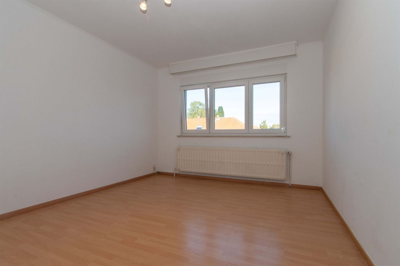 FOTO’S 12 : Appartement te 1654 HUIZINGEN (België) - Prijs &euro;&nbsp;1.100