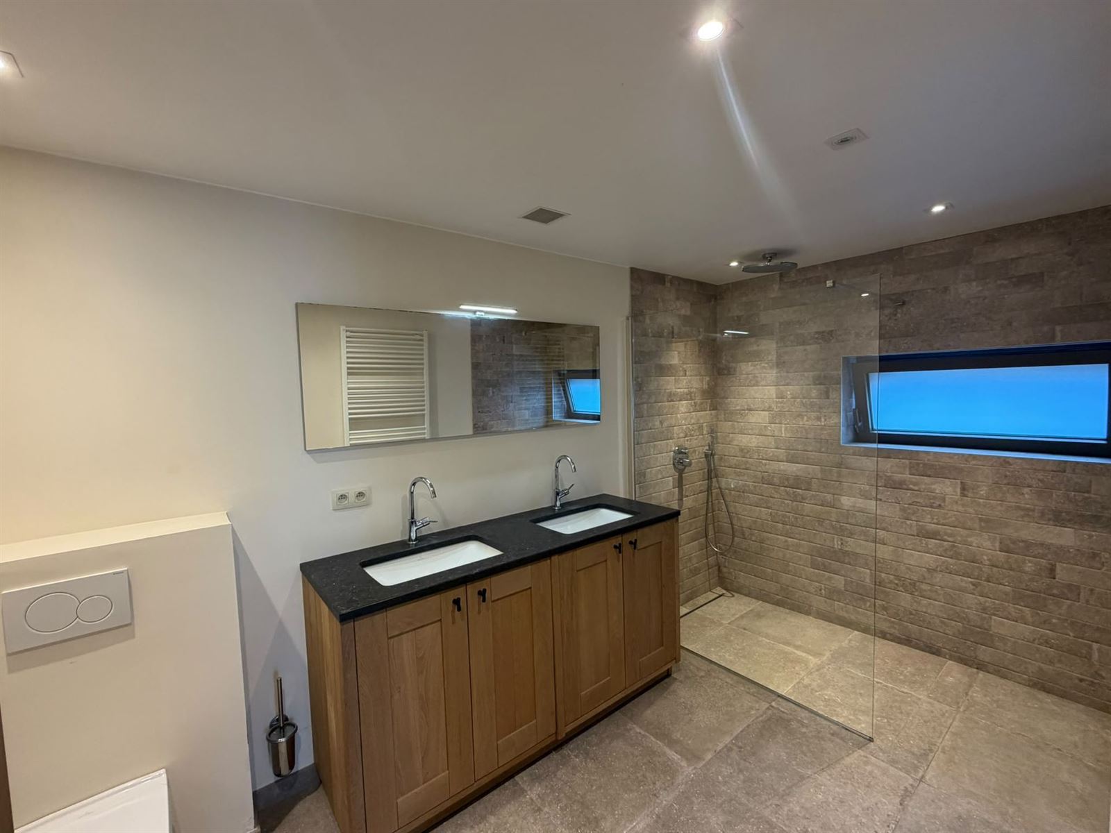 FOTO’S 9 : Woning te 1750 LENNIK (België) - Prijs &euro;&nbsp;1.200