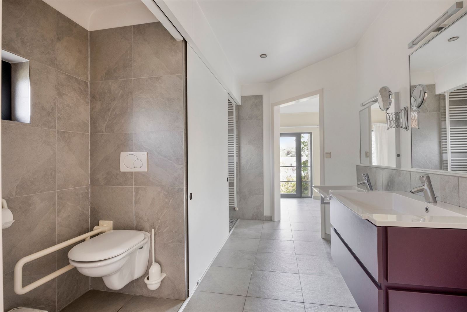 FOTO’S 23 : Woning te 1640 SINT-GENESIUS-RODE (België) - Prijs &euro;&nbsp;840.000