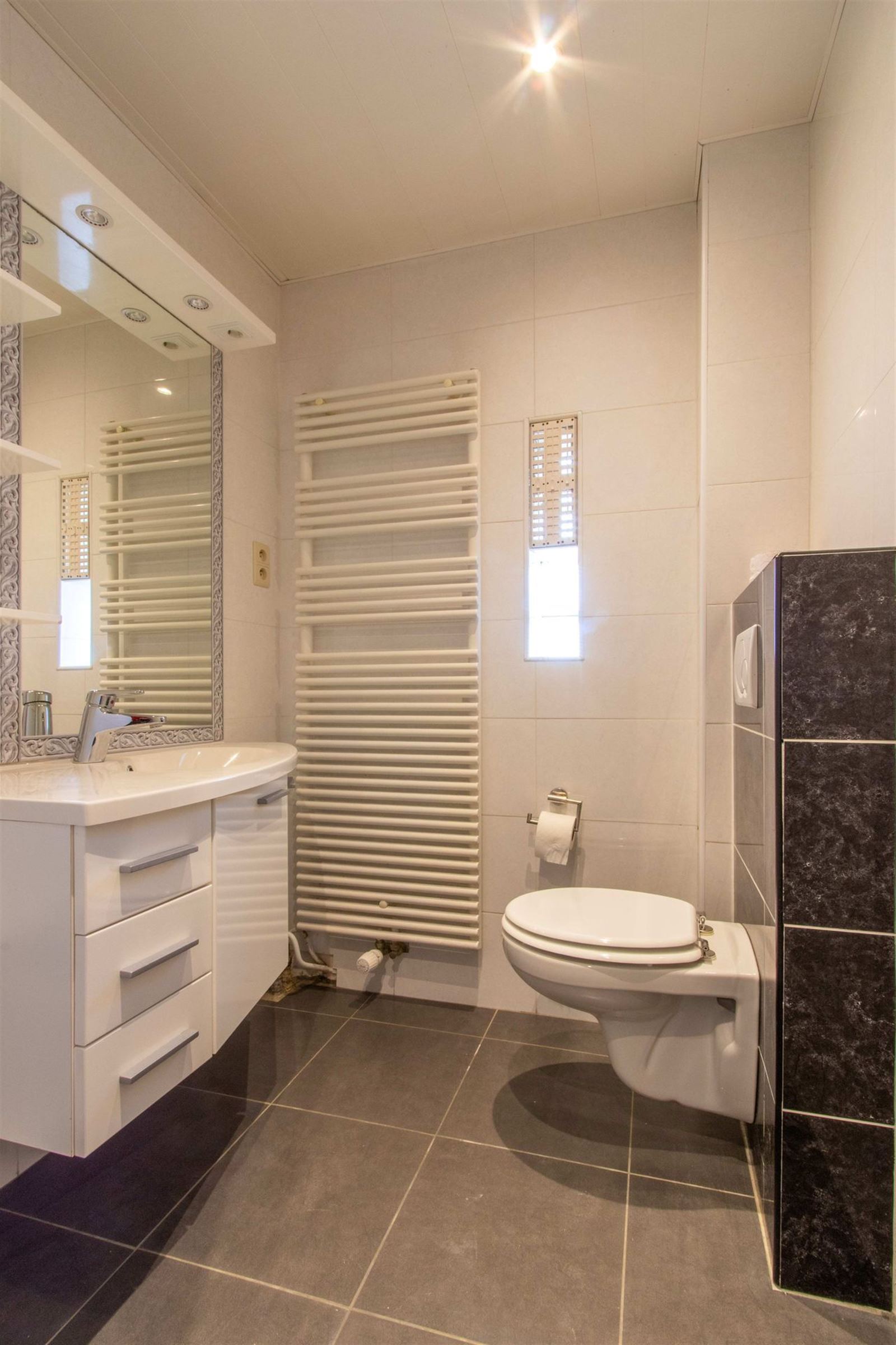 FOTO’S 10 : Appartement te 1654 HUIZINGEN (België) - Prijs &euro;&nbsp;1.100