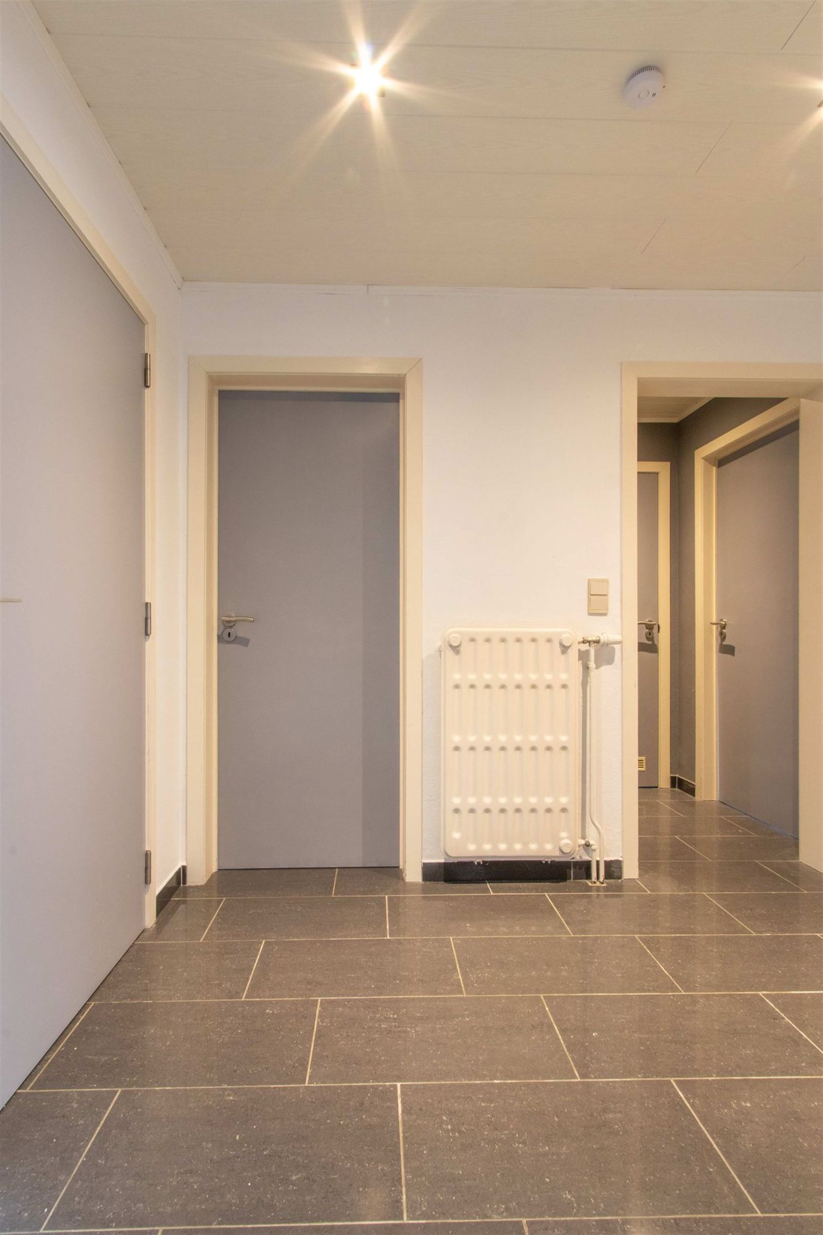 FOTO’S 13 : Appartement te 1654 HUIZINGEN (België) - Prijs &euro;&nbsp;1.100