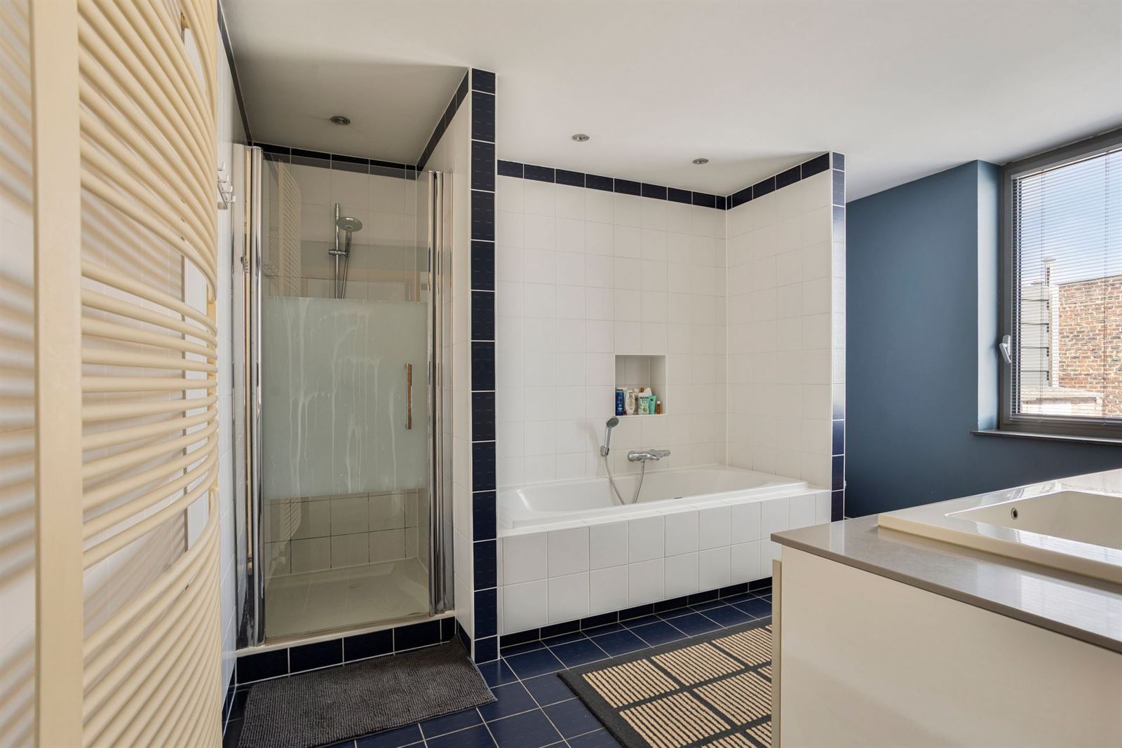 FOTO’S 22 : Handelspand te 1500 HALLE (België) - Prijs &euro;&nbsp;985.000