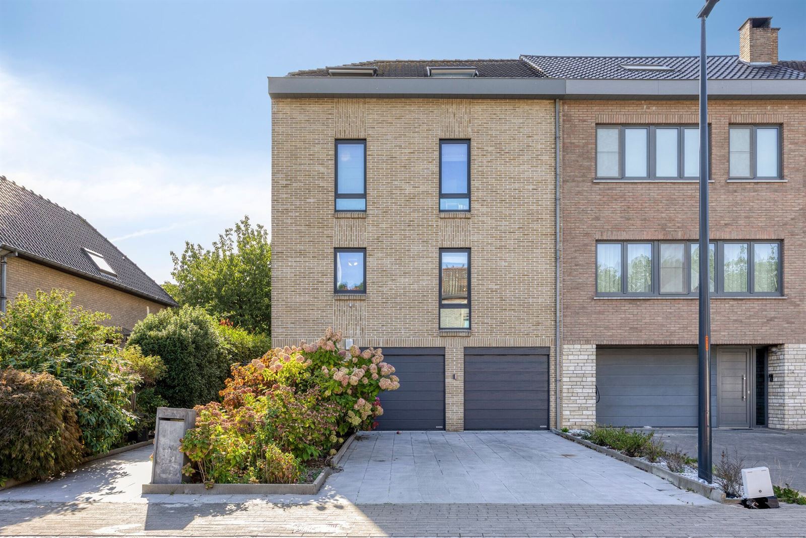 FOTO’S 32 : Woning te 1600 SINT-PIETERS-LEEUW (België) - Prijs &euro;&nbsp;580.000
