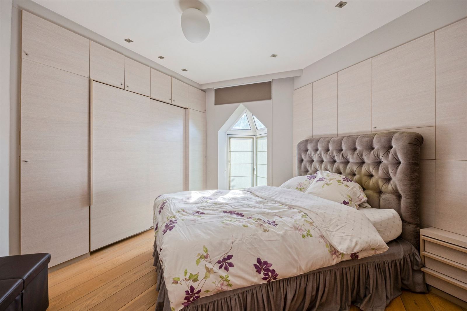 FOTO’S 18 : Woning te 1600 SINT-PIETERS-LEEUW (België) - Prijs &euro;&nbsp;580.000
