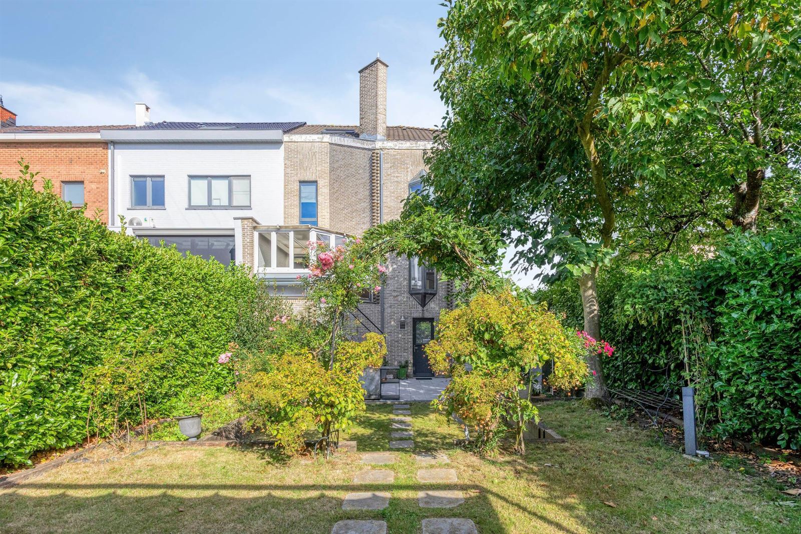 FOTO’S 3 : Woning te 1600 SINT-PIETERS-LEEUW (België) - Prijs &euro;&nbsp;580.000