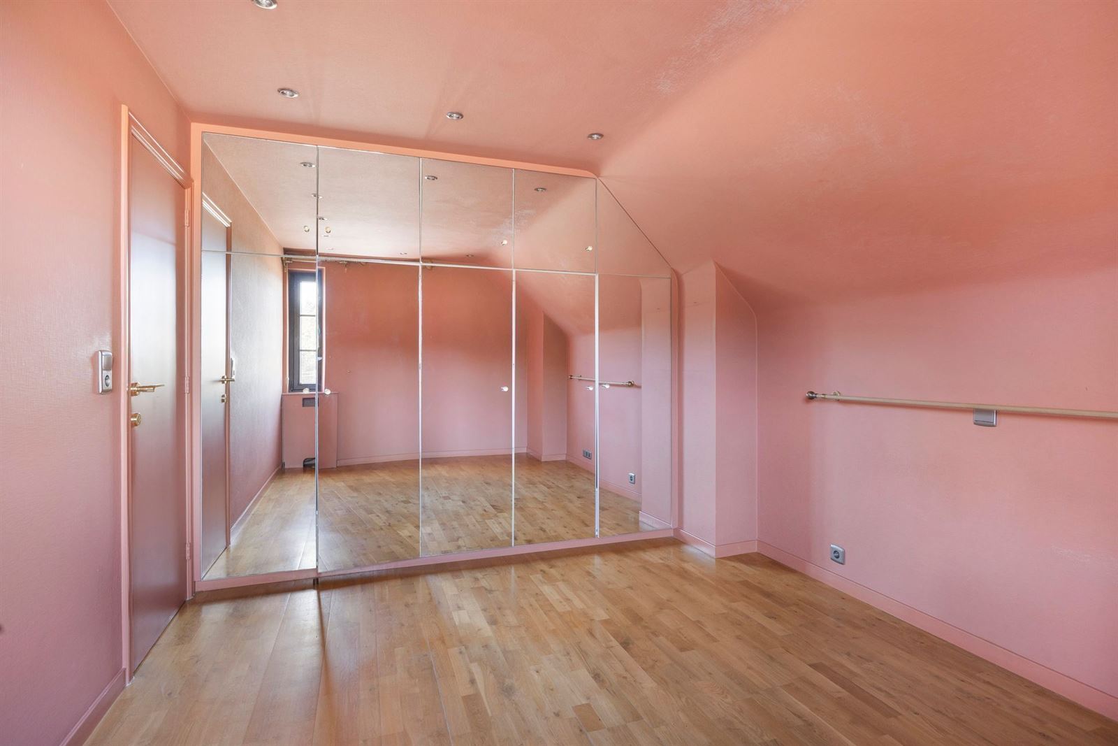 PHOTOS 18 : Maison à 1755 GOOIK (Belgique) - Prix 585.000 &euro;