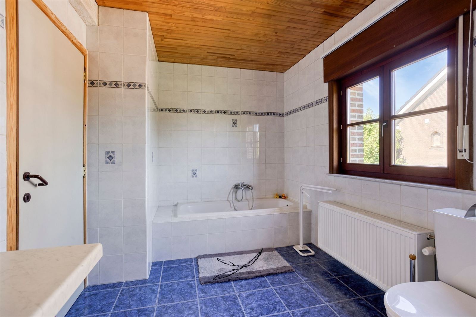 FOTO’S 24 : Woning te 1500 HALLE (België) - Prijs &euro;&nbsp;649.000