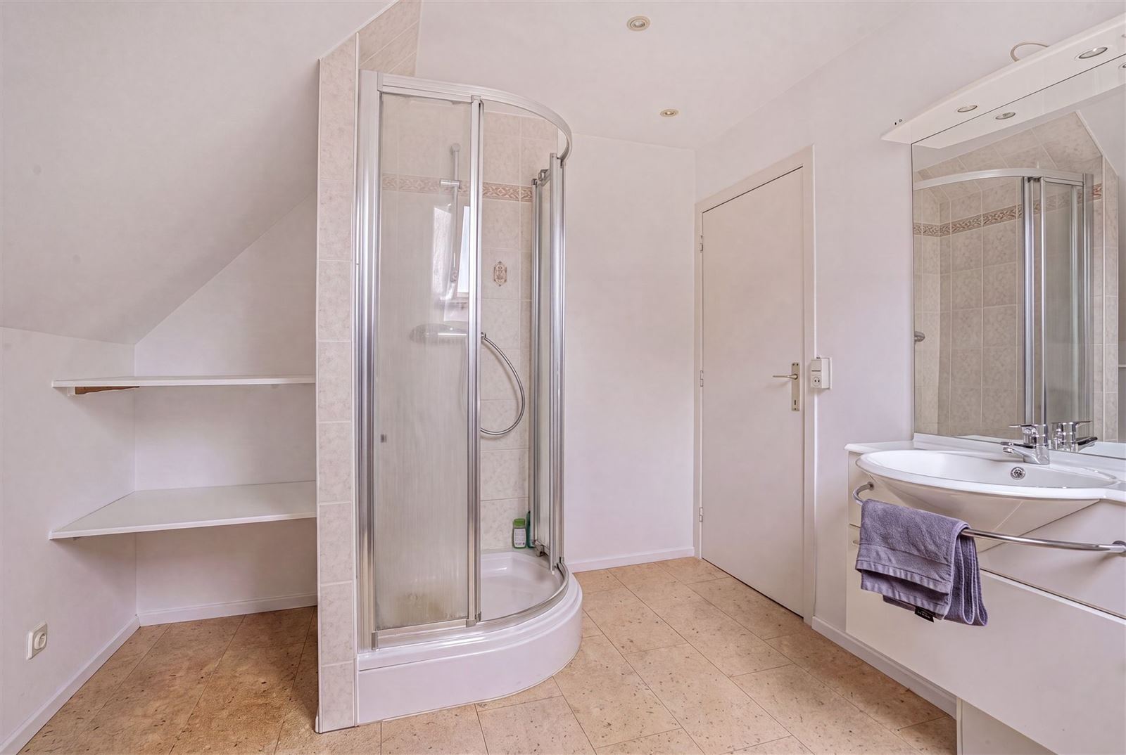 PHOTOS 29 : Villa à 1640 RHODE-SAINT-GENESE (Belgique) - Prix 840.000 &euro;