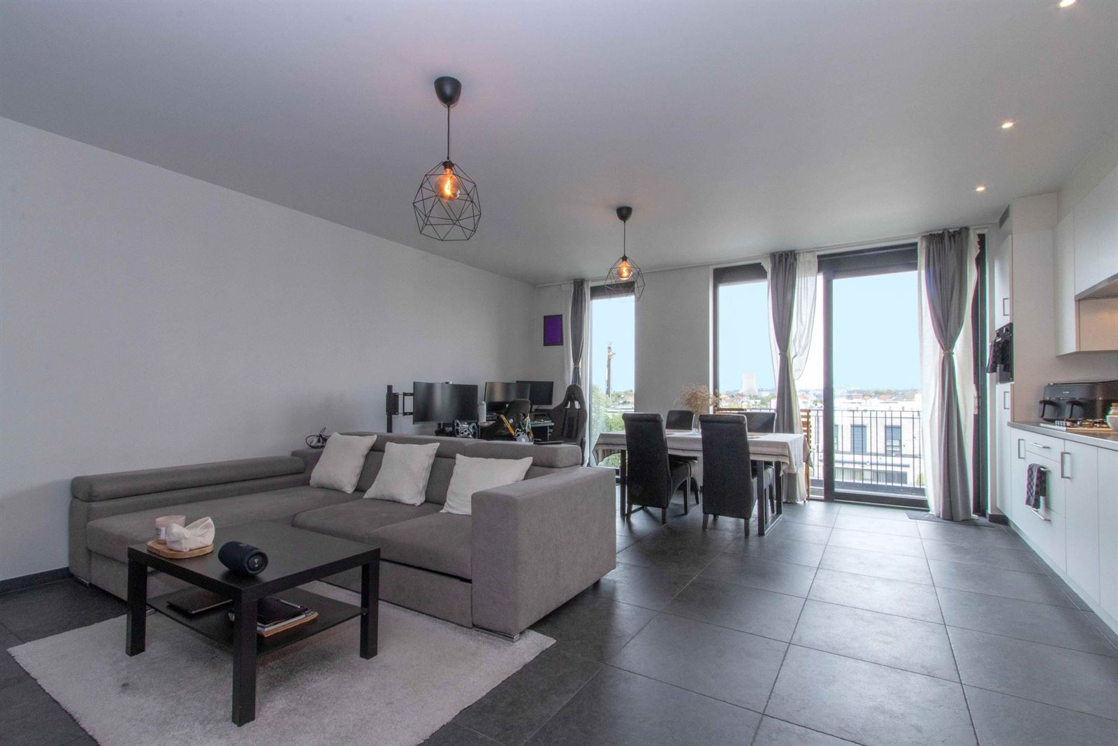 FOTO’S 4 : Appartement te 1600 SINT-PIETERS-LEEUW (België) - Prijs &euro;&nbsp;930