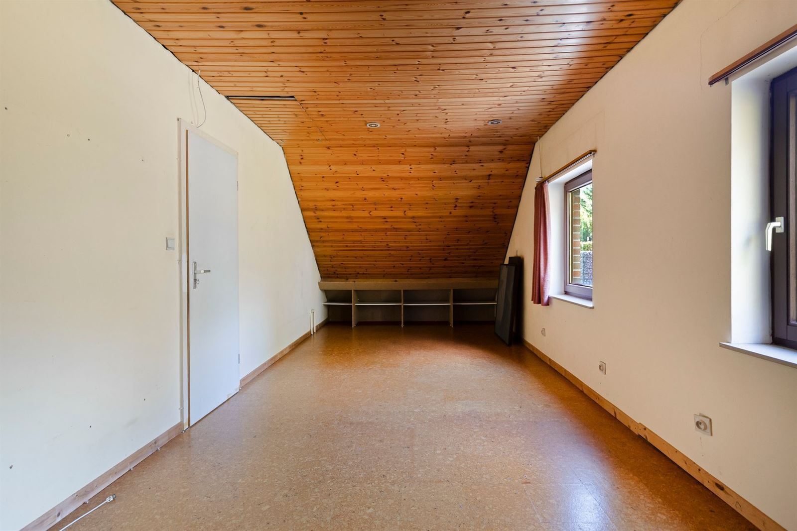 FOTO’S 16 : Woning te 1640 SINT-GENESIUS-RODE (België) - Prijs &euro;&nbsp;525.000
