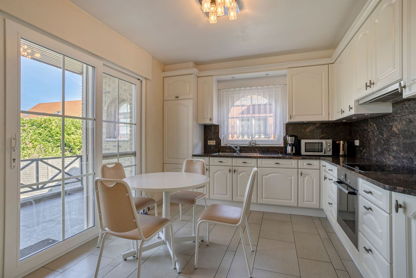 FOTO’S 8 : Woning te 1602 VLEZENBEEK (België) - Prijs &euro;&nbsp;595.000