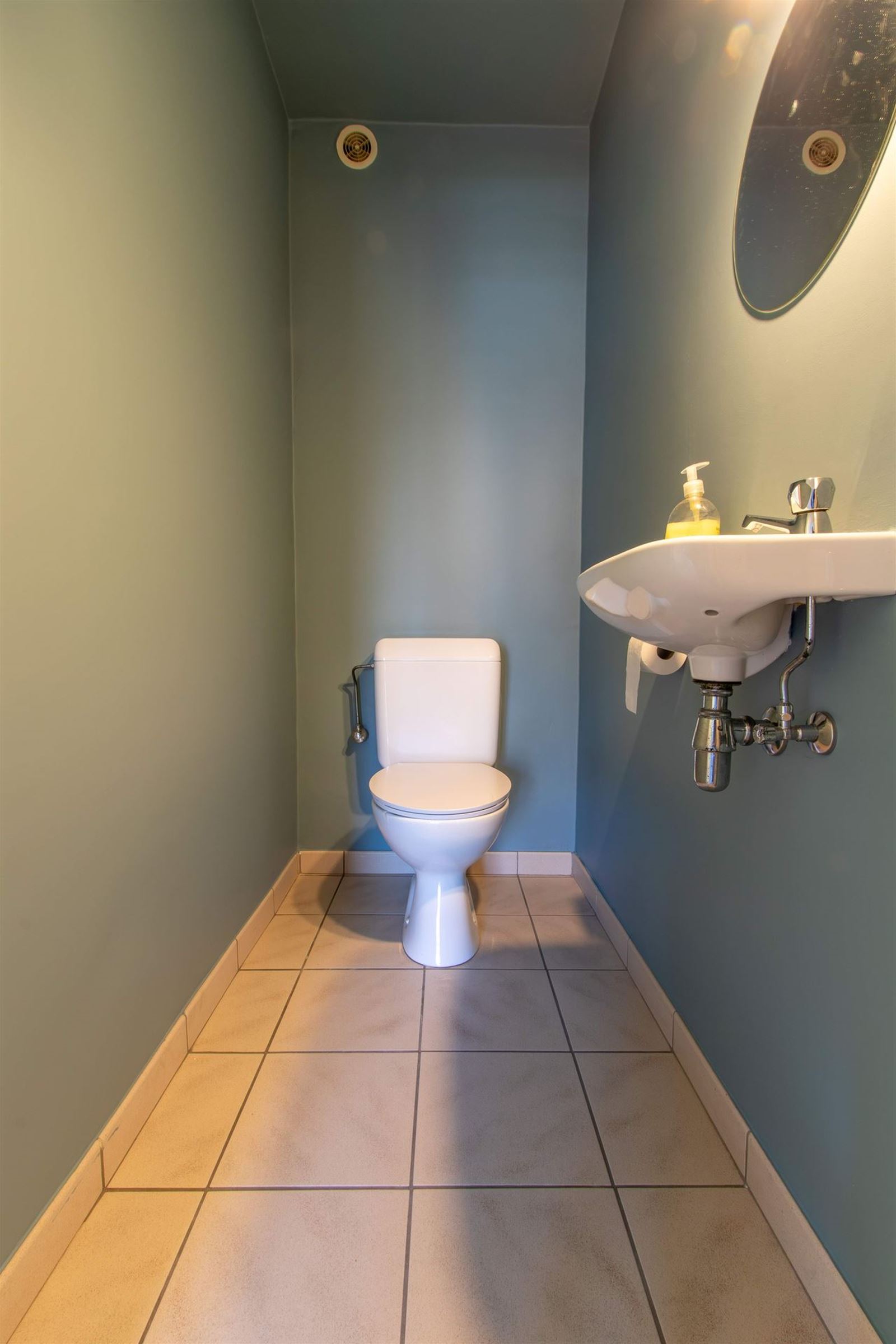 FOTO’S 14 : Appartement te 1640 SINT-GENESIUS-RODE (België) - Prijs &euro;&nbsp;1.250