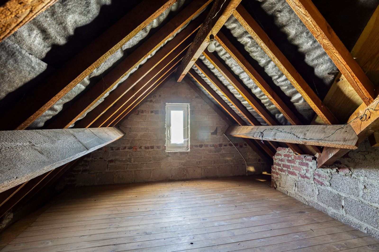 FOTO’S 24 : Woning te 1640 SINT-GENESIUS-RODE (België) - Prijs &euro;&nbsp;449.000
