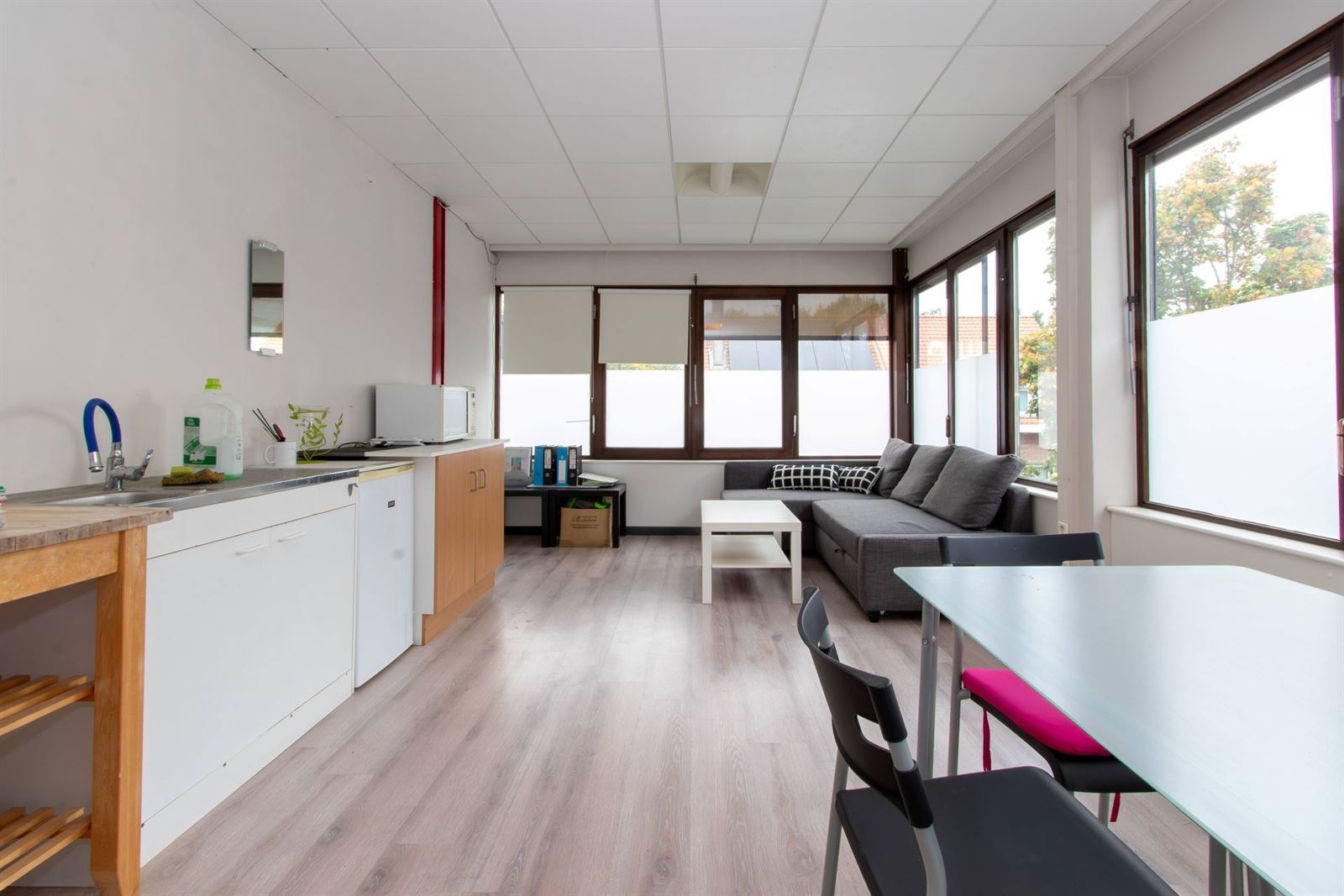 FOTO’S 17 : Handelspand te 1600 SINT-PIETERS-LEEUW (België) - Prijs &euro;&nbsp;1.950