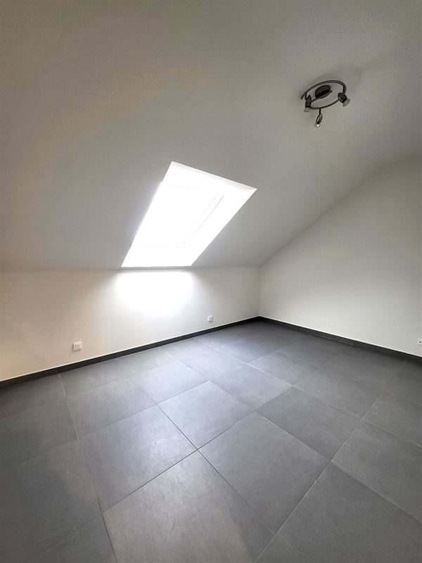 Image 9 : Appartement à 7000 MONS (Belgique) - Prix 915 €