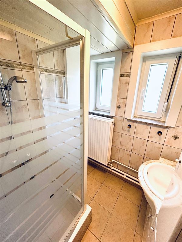 Image 13 : Maison à 7011 GHLIN (Belgique) - Prix 950 €
