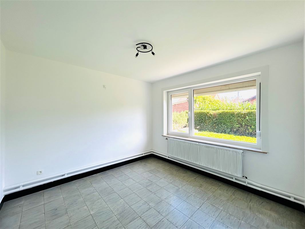 Image 11 : Maison à 7011 GHLIN (Belgique) - Prix 950 €
