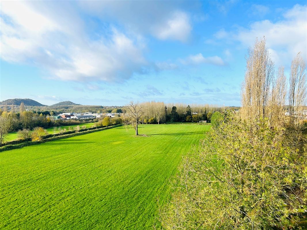 Image 2 : Appartement à 7000 MONS (Belgique) - Prix 90.000 €