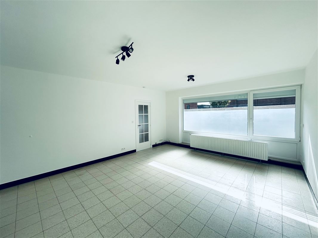 Image 8 : Maison à 7011 GHLIN (Belgique) - Prix 950 €