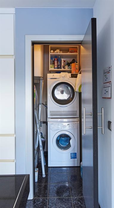 2 slpk-app met groot zonneterras en berging 1 en garagebox 2