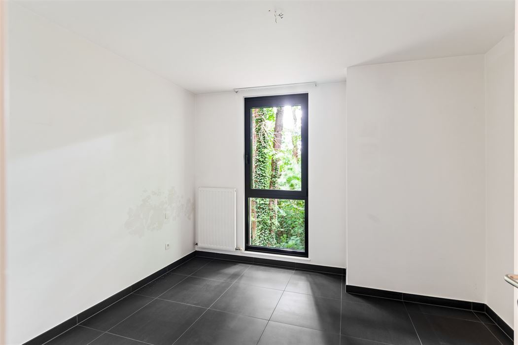 RESIDENTIEEL GELEGEN 2-SLPK-APP MET AUTOSTAANPLAATS