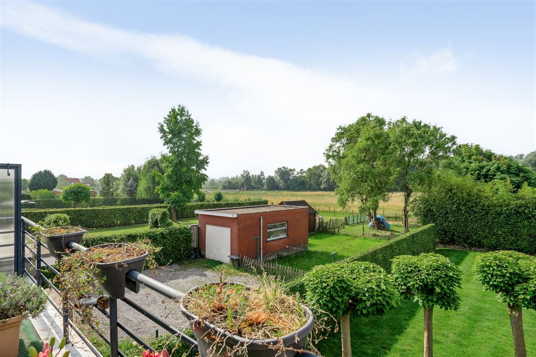 CENTRAAL GELEGEN 2-SLPK-APP IN EEN KLEINE RESIDENTIE MET RIANT ZUIDTERRAS