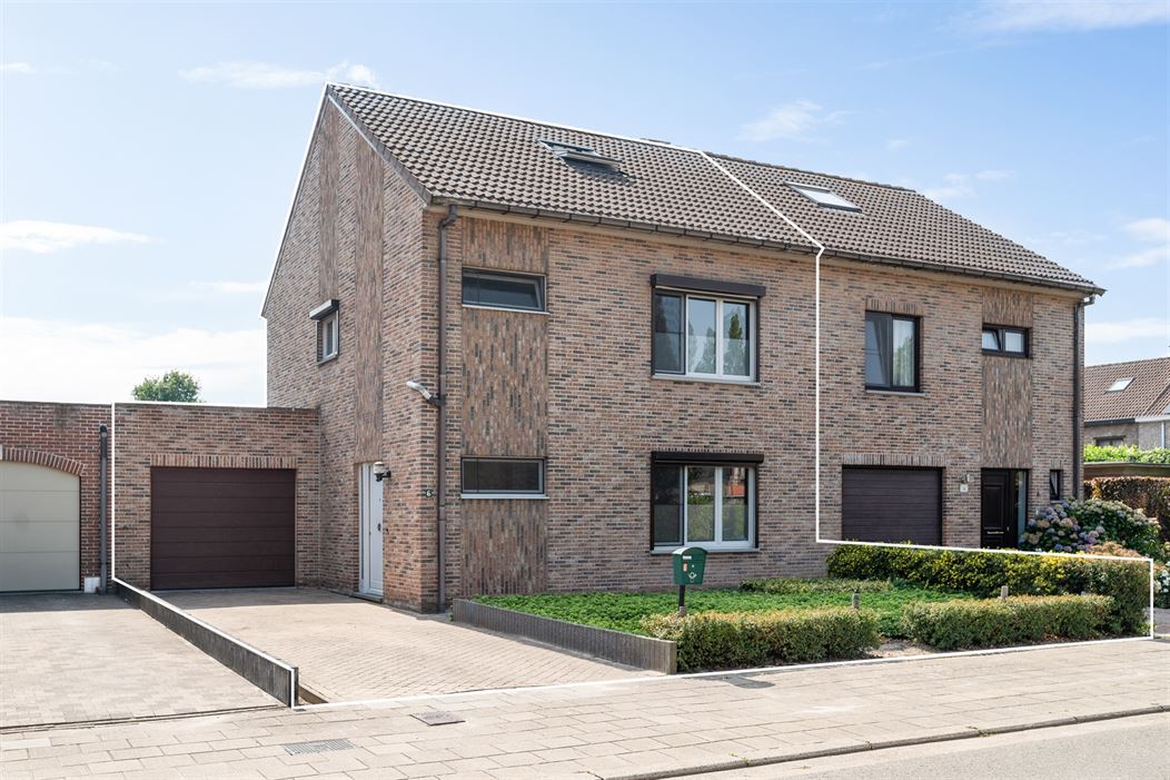 RUSTIG GELEGEN HOB 4 SLPK