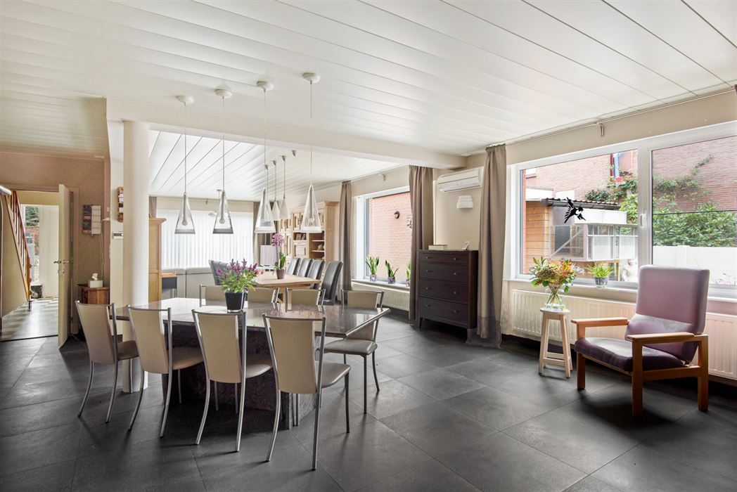 PERFECT ONDERHOUDEN WONING TE KOOP MET 4 SLPK
