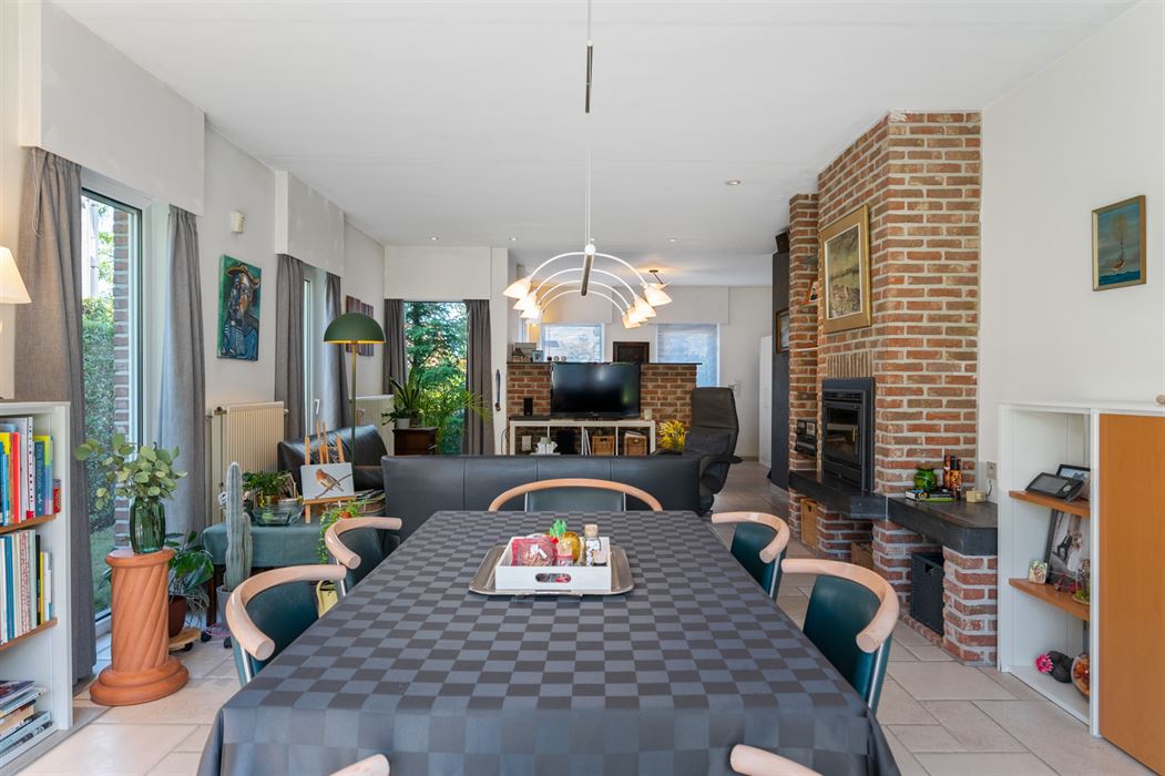 ZEER GOED ONDERHOUDEN VILLA MET 3 à 5 SLPK 